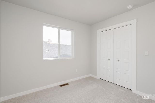 1298 W Pack River Dr, Meridian, ID 83642