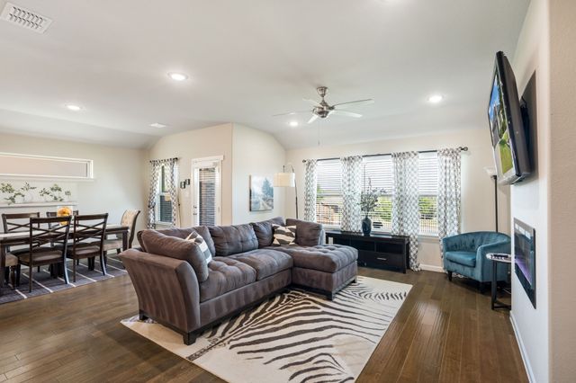 10645 Enchanted Rock Way, Fort Worth, TX 76126