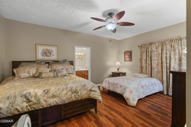 1645 E Main Street, Rogersville, TN 37857