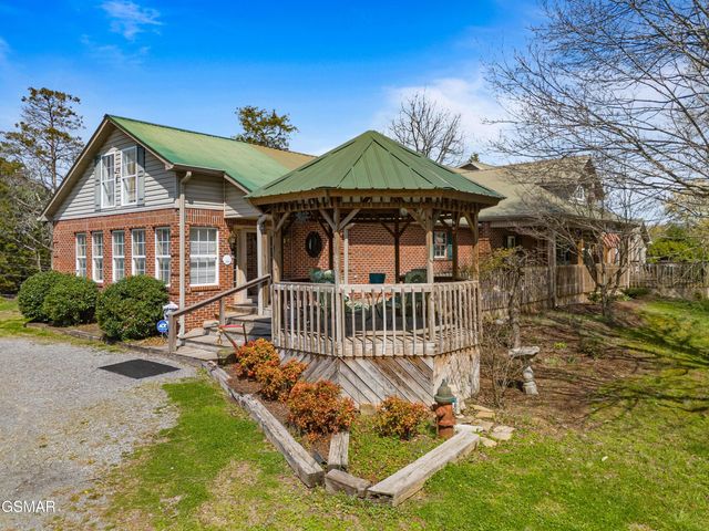1645 E Main Street, Rogersville, TN 37857