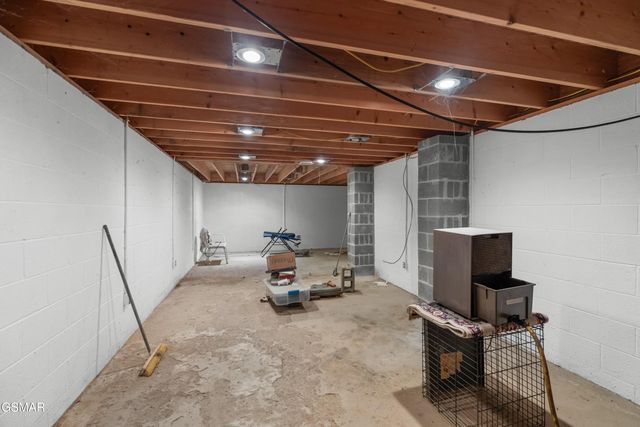 1645 E Main Street, Rogersville, TN 37857