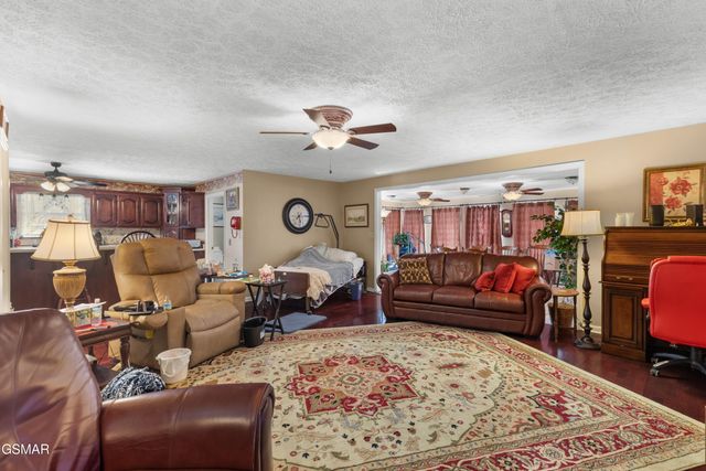 1645 E Main Street, Rogersville, TN 37857