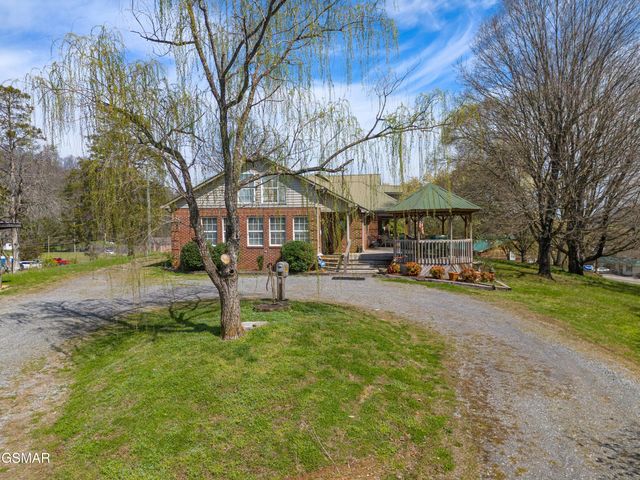 1645 E Main Street, Rogersville, TN 37857