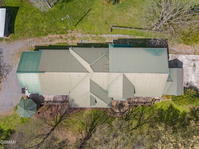 1645 E Main Street, Rogersville, TN 37857