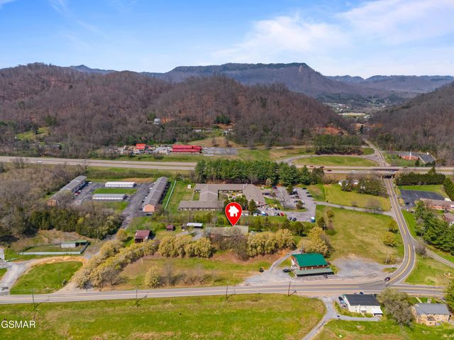 1645 E Main Street, Rogersville, TN 37857