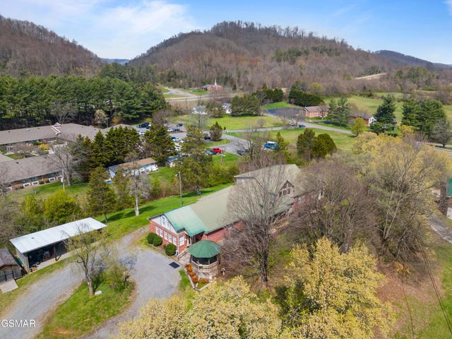 1645 E Main Street, Rogersville, TN 37857