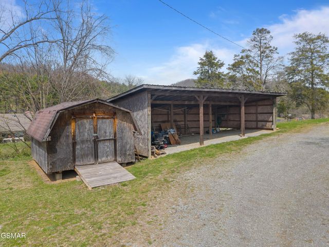 1645 E Main Street, Rogersville, TN 37857