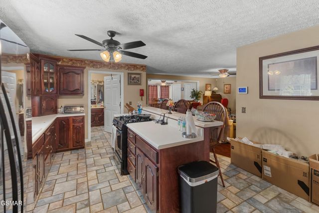 1645 E Main Street, Rogersville, TN 37857