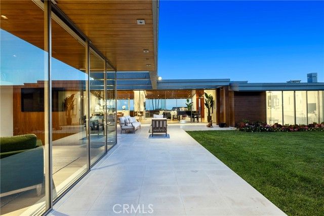 2538 Monaco Drive, Laguna Beach, CA 92651