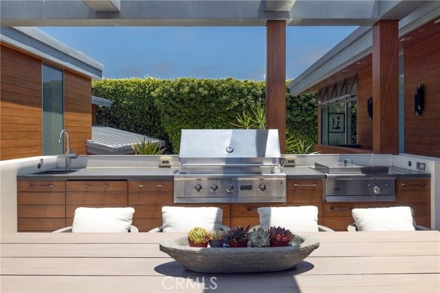 2538 Monaco Drive, Laguna Beach, CA 92651