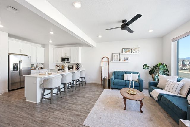 1010 W LAPIS FIELDS WAY, Bluffdale, UT 84065