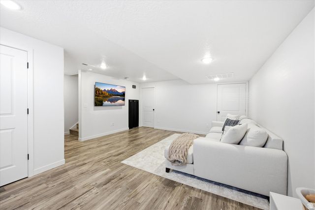 1010 W LAPIS FIELDS WAY, Bluffdale, UT 84065