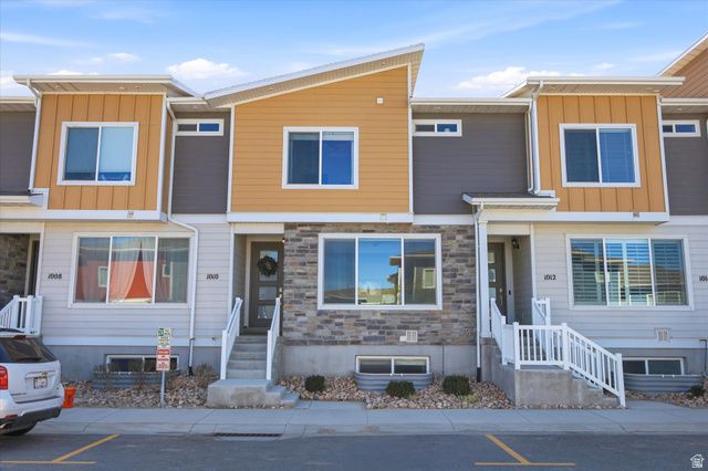 1010 W LAPIS FIELDS WAY, Bluffdale, UT 84065