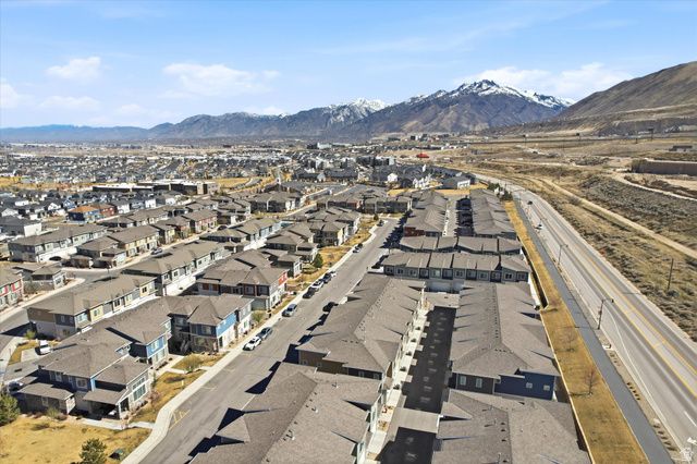 1010 W LAPIS FIELDS WAY, Bluffdale, UT 84065