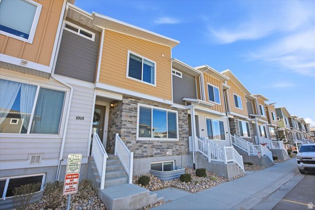 1010 W LAPIS FIELDS WAY, Bluffdale, UT 84065