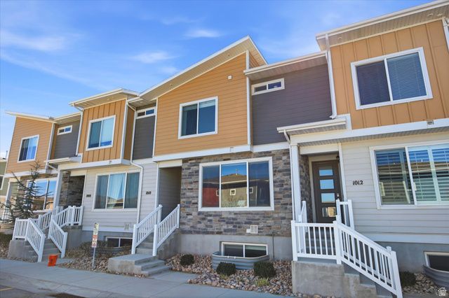 1010 W LAPIS FIELDS WAY, Bluffdale, UT 84065