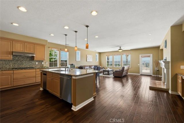 3165 Forest View, Corona, CA 92882
