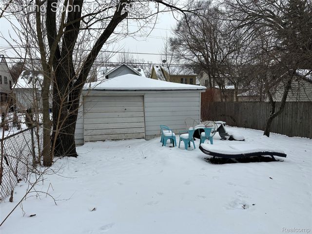 293 FIELDING Street, Ferndale, MI 48220