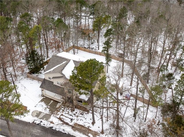 8211 Chestnut Drive, Rogers, AR 72756