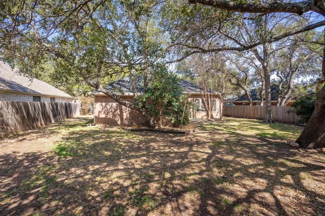 5009 Flaming Oak CV, Austin, TX 78749