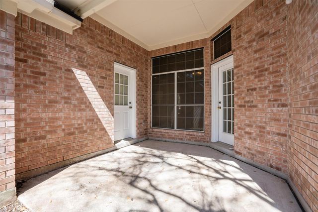 5009 Flaming Oak CV, Austin, TX 78749