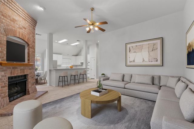 5009 Flaming Oak CV, Austin, TX 78749