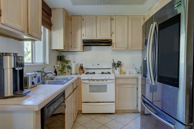 420 W San Marcos Blvd 147, San Marcos, CA 92069