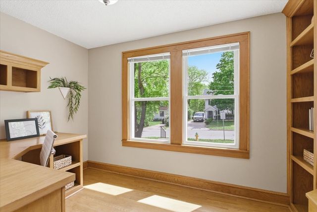 1248 37th Street, Des Moines, IA 50311