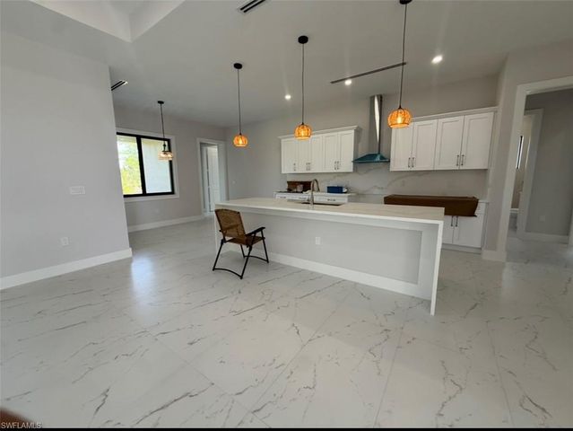 4309 68th AVE NE, Naples, FL 34120