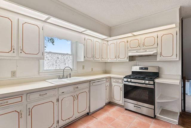 134 East Second St, Blue Ridge, GA 30513
