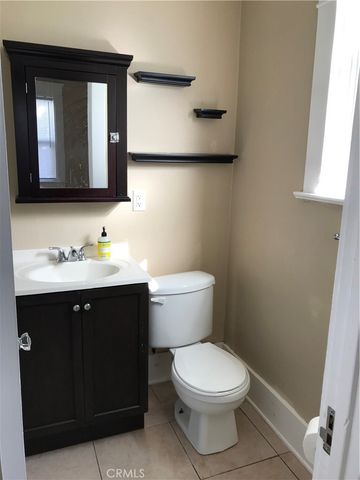 206 S Guadalupe C, Redondo Beach, CA 90277