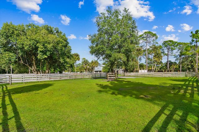 3509 C Road, Loxahatchee Groves, FL 33470