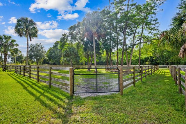 3509 C Road, Loxahatchee Groves, FL 33470
