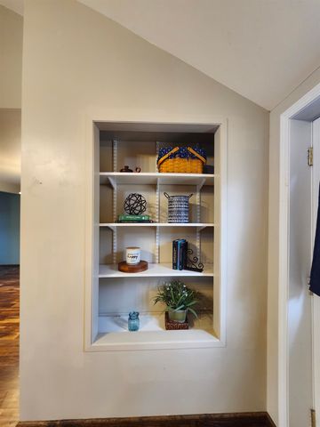 1760 S Us-23, Tawas City, MI 48763