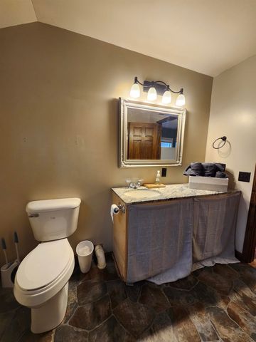 1760 S Us-23, Tawas City, MI 48763