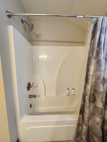 1760 S Us-23, Tawas City, MI 48763