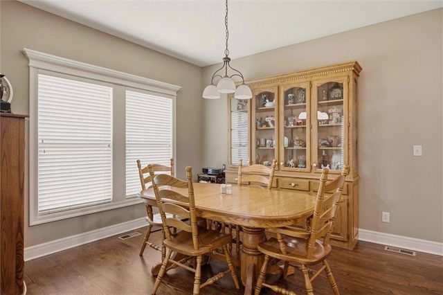 311 Crestview Court, Raymore, MO 64083