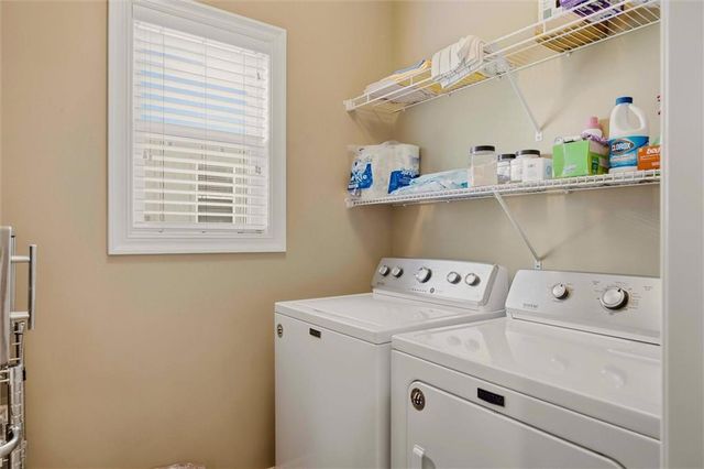 311 Crestview Court, Raymore, MO 64083