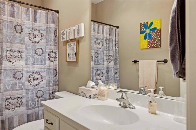 311 Crestview Court, Raymore, MO 64083