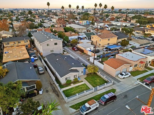 1213 W 93rd Street, Los Angeles, CA 90044