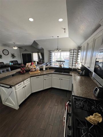 3500 Shell Lane, Yukon, OK 73099