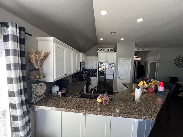 3500 Shell Lane, Yukon, OK 73099