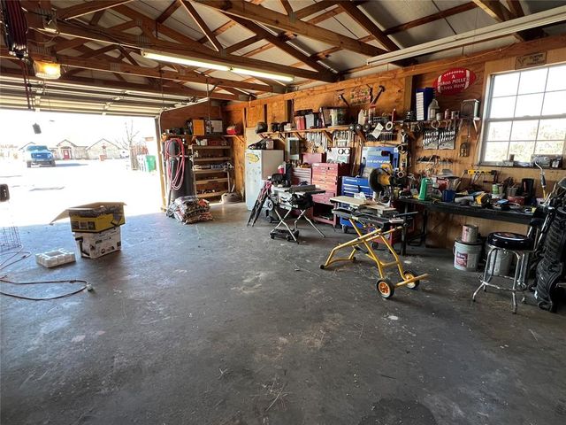 3500 Shell Lane, Yukon, OK 73099