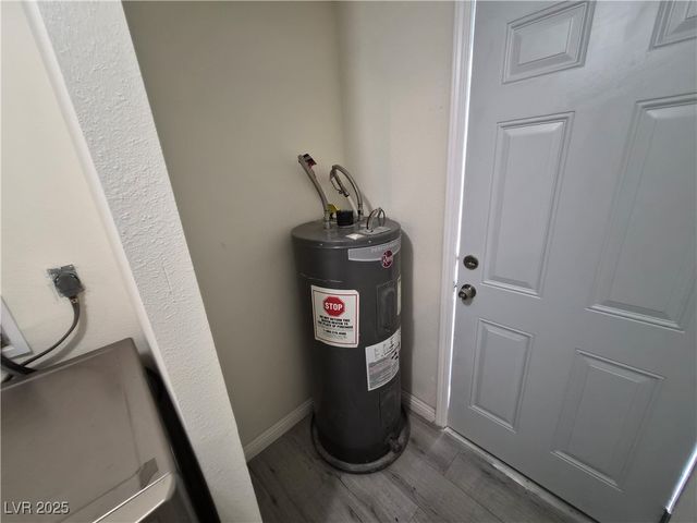 3850 Leonard Street, Pahrump, NV 89060