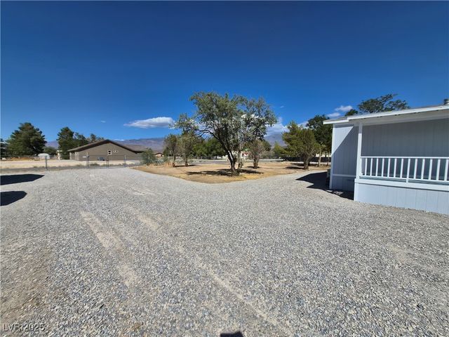 3850 Leonard Street, Pahrump, NV 89060