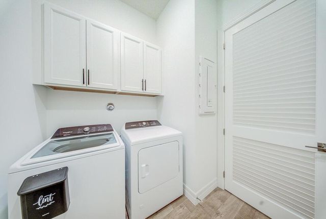 10562 Northbrook Circle, Palm Beach Gardens, FL 33412