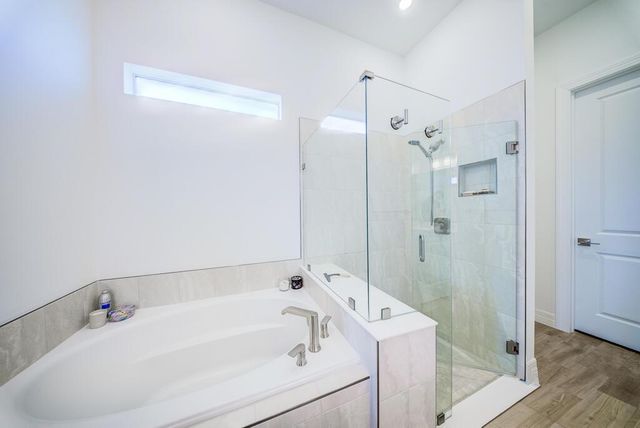10562 Northbrook Circle, Palm Beach Gardens, FL 33412