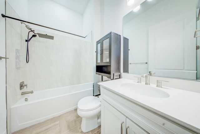 10562 Northbrook Circle, Palm Beach Gardens, FL 33412
