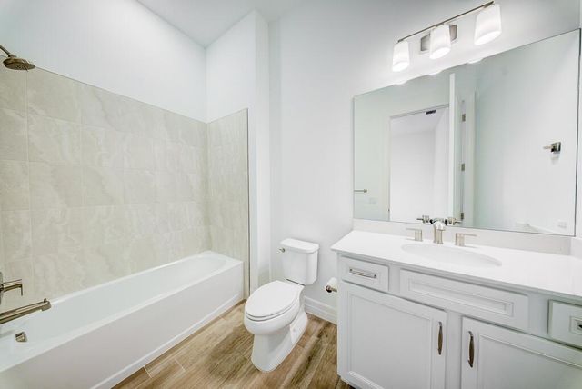 10562 Northbrook Circle, Palm Beach Gardens, FL 33412