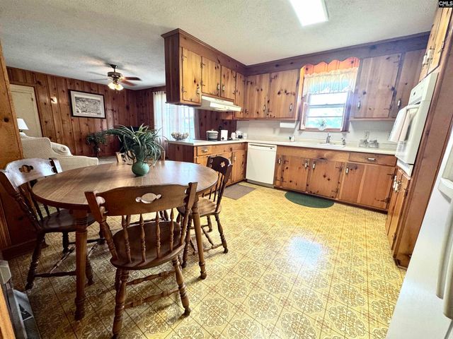3219 Oakdale Road, Springdale, SC 29170